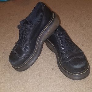 Dr martens black